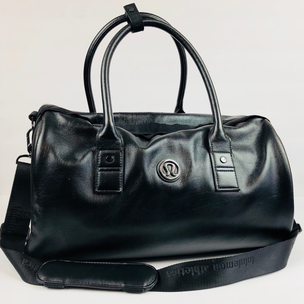 Lululemon Daily Om Duffel